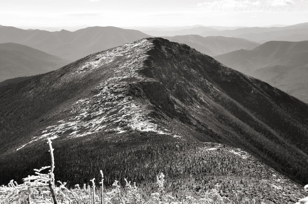 Bondcliff from trail up Mt. Bond