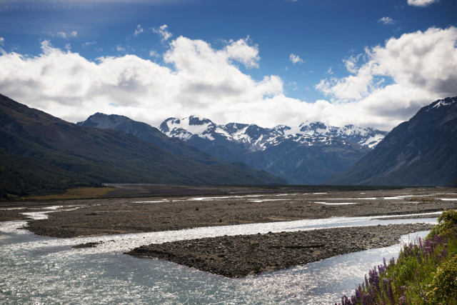 Waimakariri River Valley; Arthur's Pass National Park, New Zealand