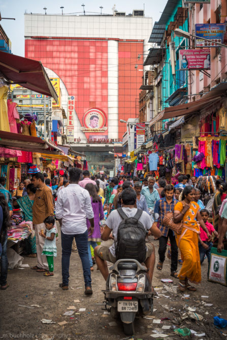 Navigating Traffic; Chennai, Tamil Nadu, India