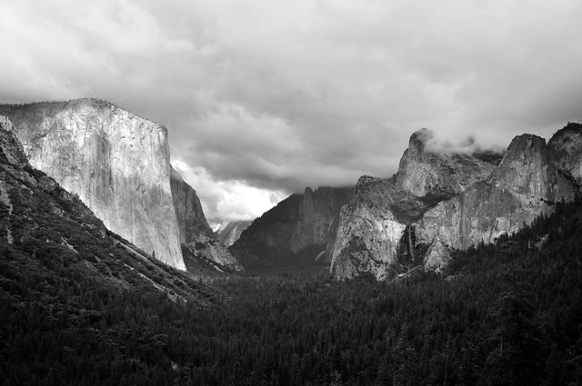 Yosemite Valley; Tunnel Overlook, Yosemite National Park, California